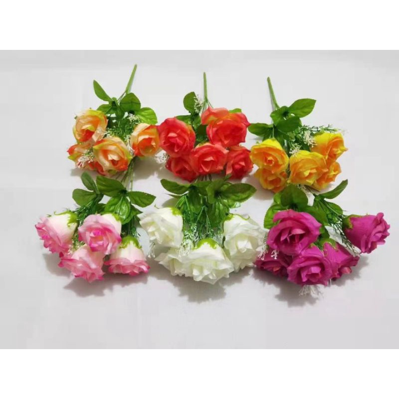 Buket bunga 5 head rose small buds