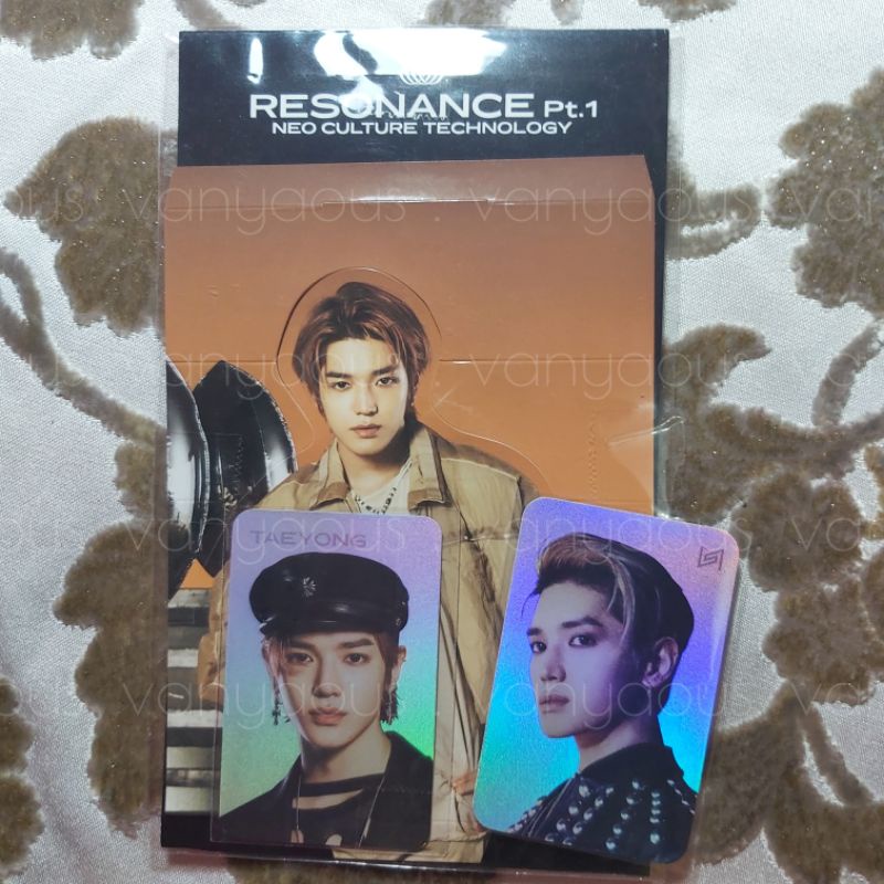 [CHAT DULU] Taeyong SuperM Holo Jopping Standee photocard, Standee pt.1 set