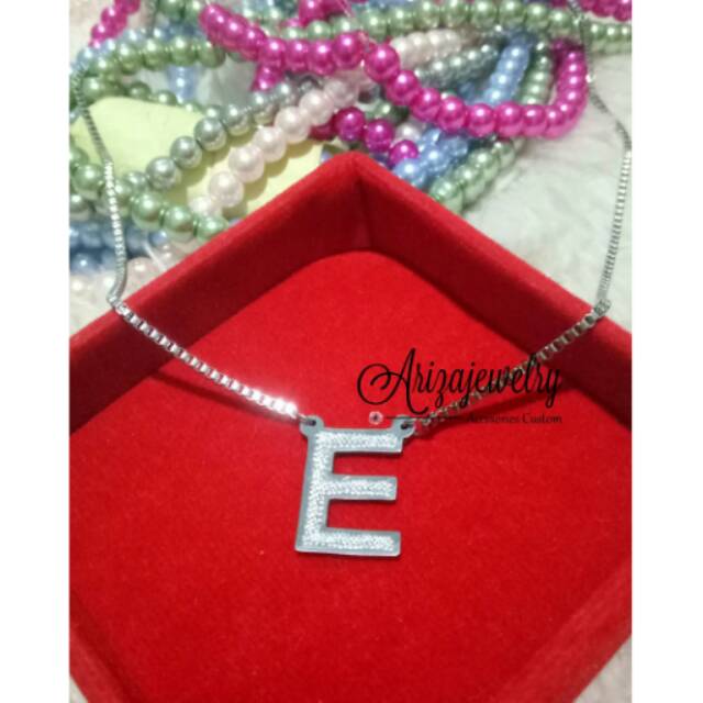 Kalung Inisial Silver (Ala Nagita slavina)