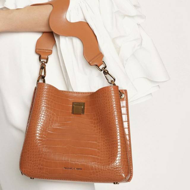 Charles & Keith Wavy Croco Bag Ori