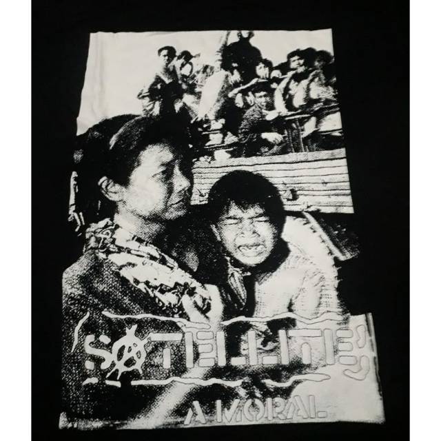 KAOS BAND PUNK SATELLITE