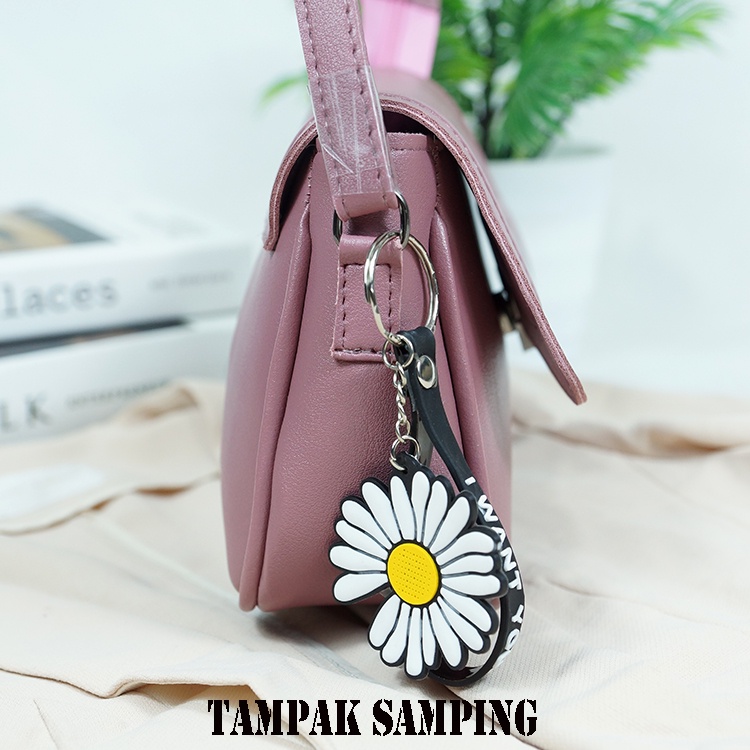 Luna Aura Tas Selempang Wanita Minixo Arindi Simple Dan Elegan Slingbag Wanita Kekinian Tas wanita Ootd