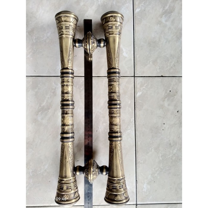 Handle pintu rumah - Tarikan pintu rumah motif godo senter 57cm brass