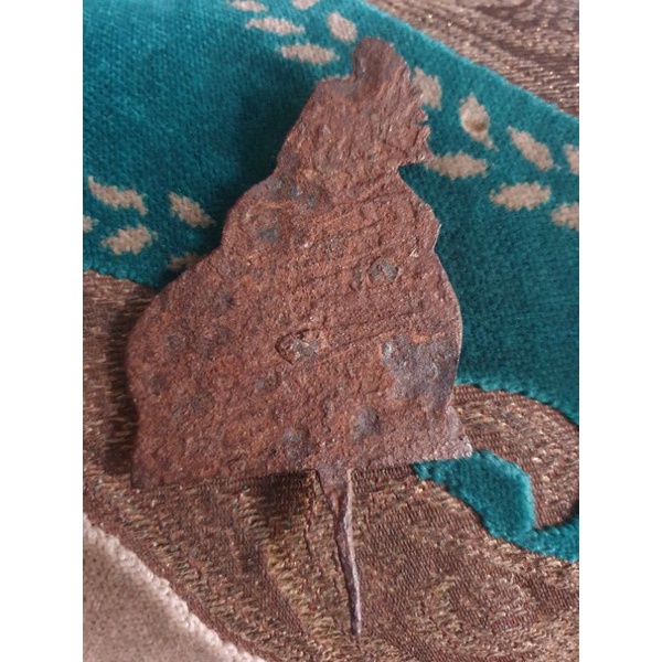 Barang Kuno Temuan Bentuk Semar