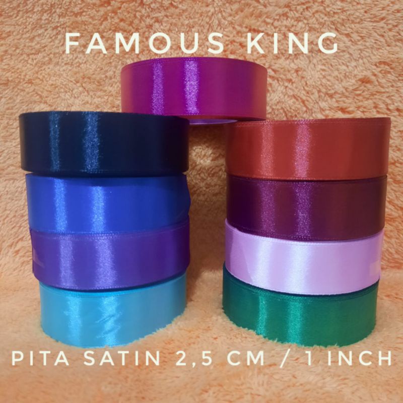

Pita Satin 2,5 cm / 1 inch