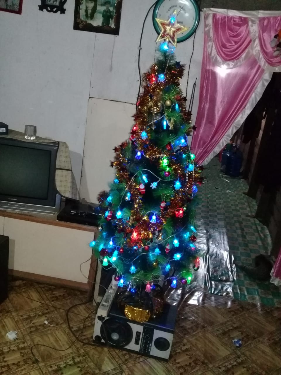 Unitedkits Hiasan Bintang Tancap Pohon Natal Emas Dekorasi Pohon Natal Tancap Pucuk Pohon Cod Batam