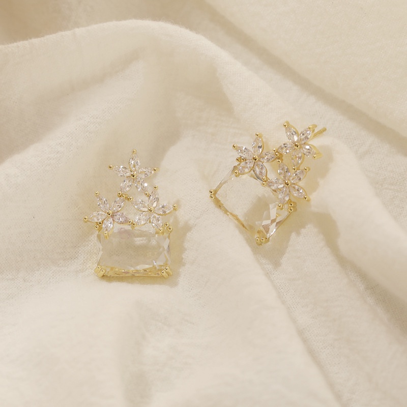 S925 fashion Korea zirkon mikro bertatahkan anting-anting elegan all-match perak pin anting-anting w