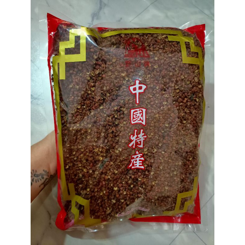 

Chuancio (1Kg) Chuan Chio / Sze Chuan Pepper / Sahang merah / Mala / Hua Jiao Merah / Andaliman kering / Bumbu Untuk Hekeng / Gohiang / Cuan Cio / Rempah Rempah China / Bumbu Masak