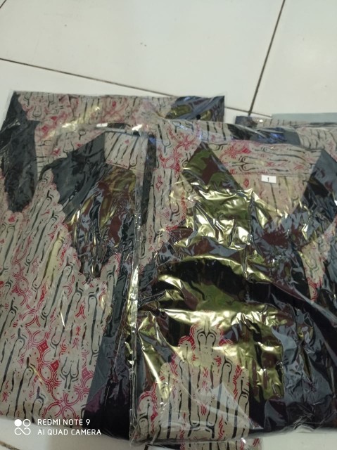 Couple Batik Keluarga Terbaru,couple Gamis Syari Terlaris, Seragaman Batik Pekalongan Murah