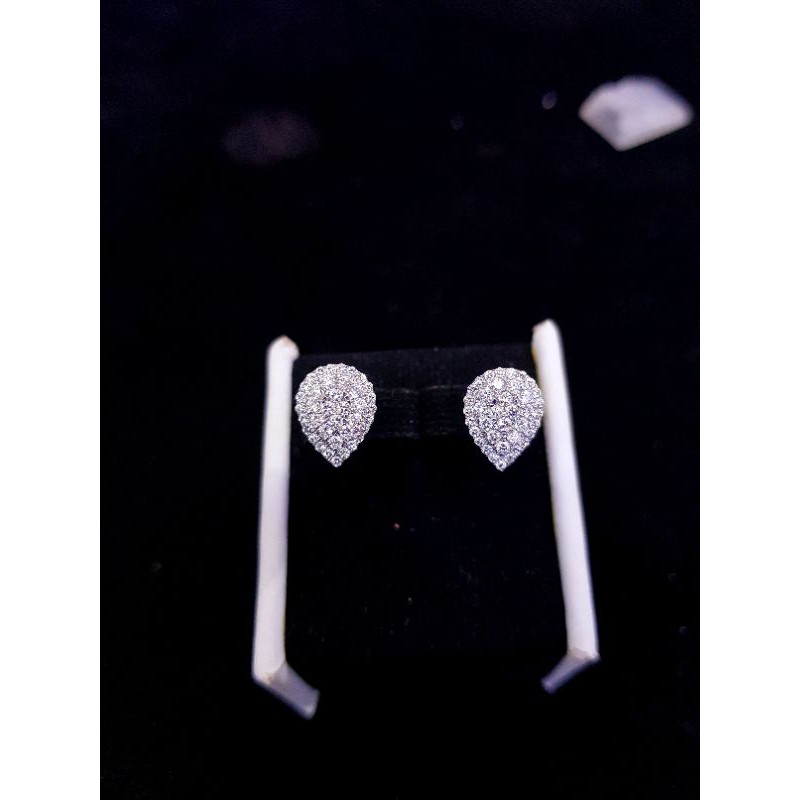 giwang tetes air berlian model tusuk terbaru