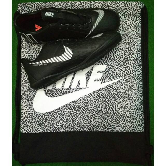 (BONUS TAS GYMSACK) Sepatu futsal nike mercurial flyknit GRADE ORI (hitam)