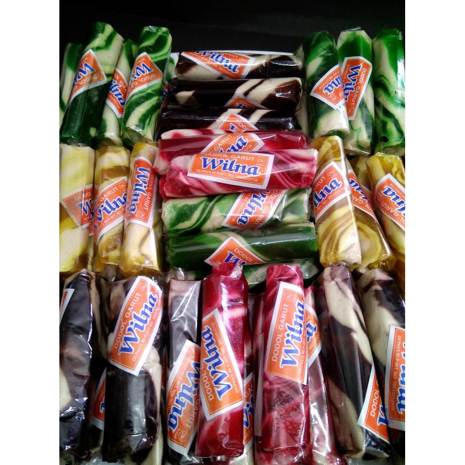 

ENAK OLEH OLEH DODOL GARUT WARNA ISI 1 KG TERLEZAT