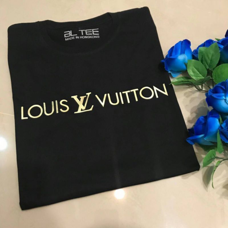 ⭐️⭐️⭐️⭐️⭐️BAJU kaos lv tshirt Louis Vuitton logo gold   distro / BAHAN COTTON COMBED 30S / Baju Kaos