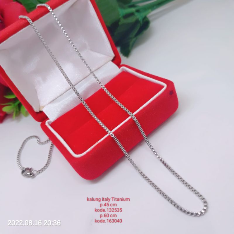 Kalung Italy Silver Titanium Premium Perhiasan Aksesoris Lapis Emas