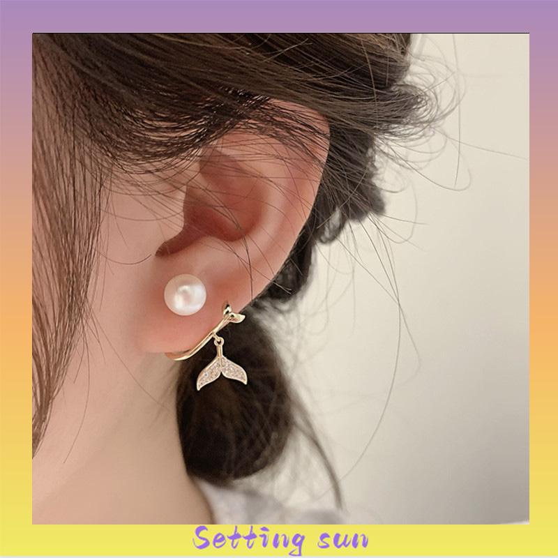 Pearl Fishtail Back Hanging Earrings Wanita High-end Cahaya Mewah Penuh Berlian Anting Geometris TN