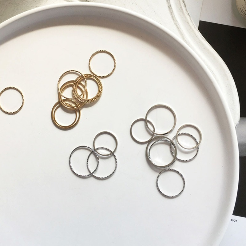 10pcs / Set Cincin Jari Bahan Alloy Hias Berlian Gaya Minimalis / Korea Untuk Wanita