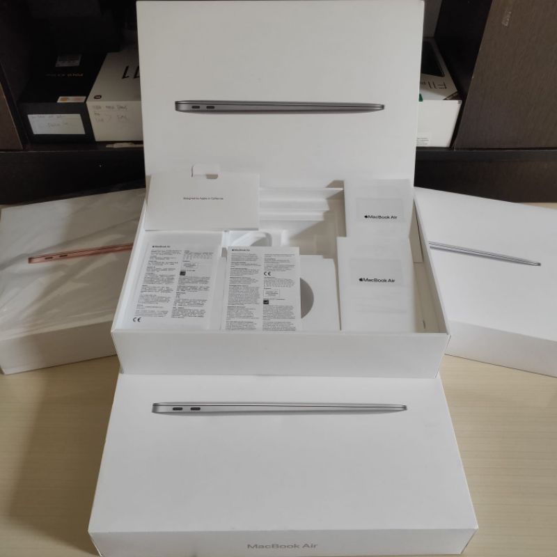 

Dus Box MacBook Air M1 2020 13 Inch A2337 Space Gray 100% Original