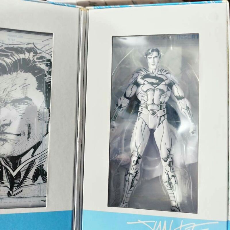 mainan figurebatman new 52
dc comics blue line edition
jim lee