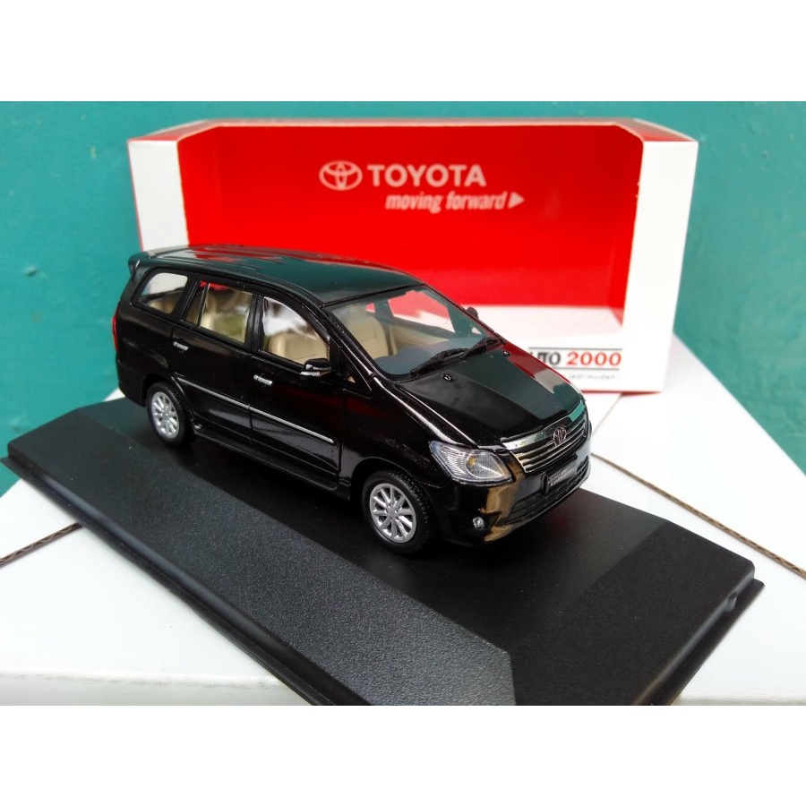 DIECAST TOYOTA GRAND KIJANG INNOVA BLACK LIMITED EDITION MINIATUR MOBIL HARGA MURAH