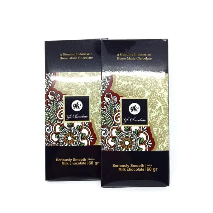 

Produk Unggulan Coklat Motif Batik Dark White Milk Oleh Oleh Kekinian Solo - Milk