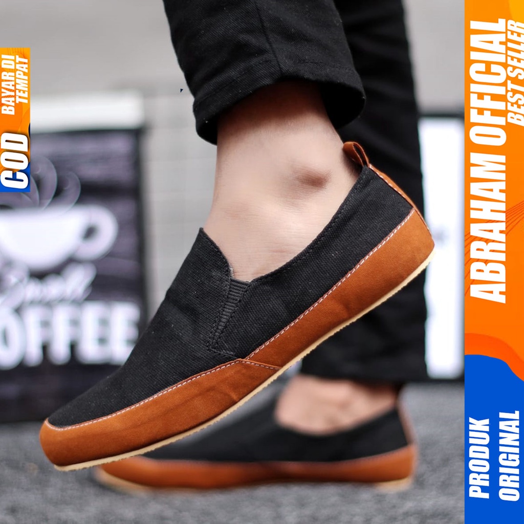 Sepatu Slip On Hitam Kerja Kantor Pria Abraham Gio