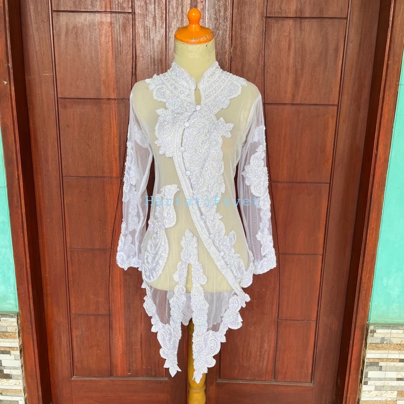 READY Kebaya Tangan Panjang Kancing Miring | Kebaya Wisuda | Kebaya Pagar Ayu | Kebaya Akad Nikah | Kebaya Full Payet | Kebaya Merak