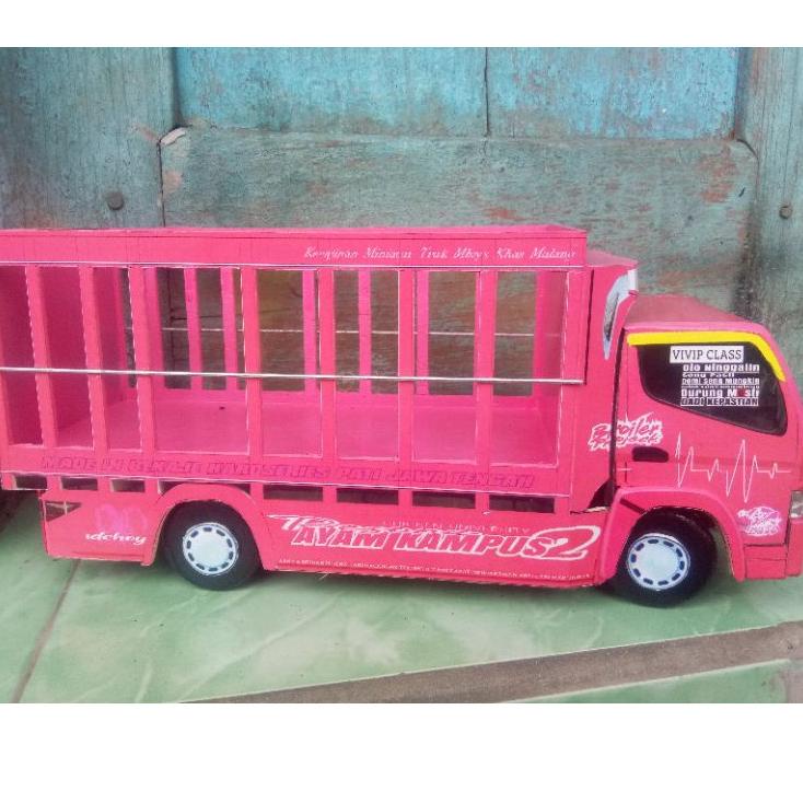 Baru Kejutan  miniatur truk ayam mirip asli