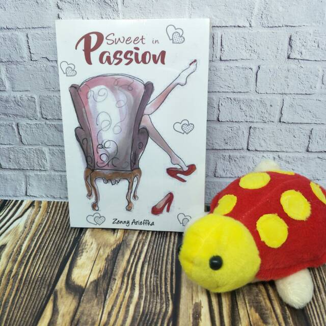 Novel Sweet in passion (karya Zenny Arieffka)