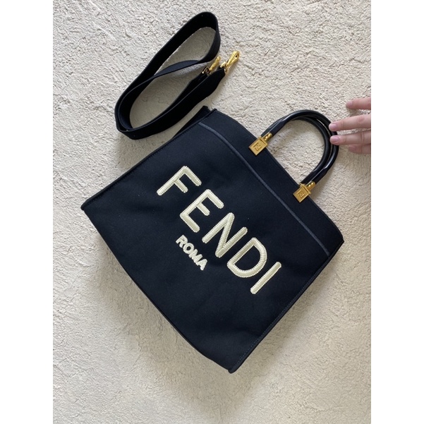 Fendi peekaboo totebag medium