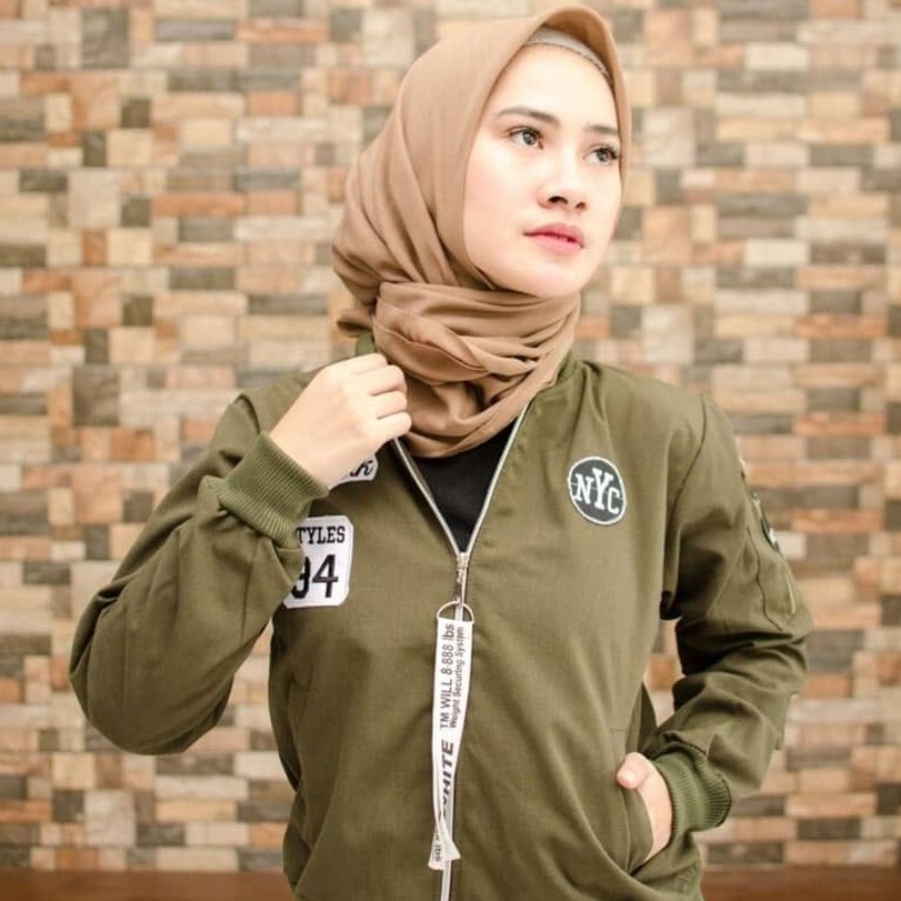 Offwhite Zipper Bomber - Jaket Bomber Wanita