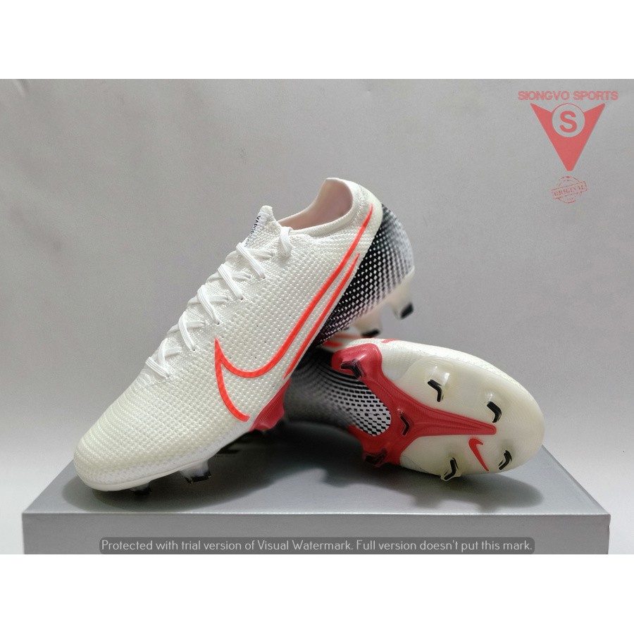 sepatu bola nike vapor 13