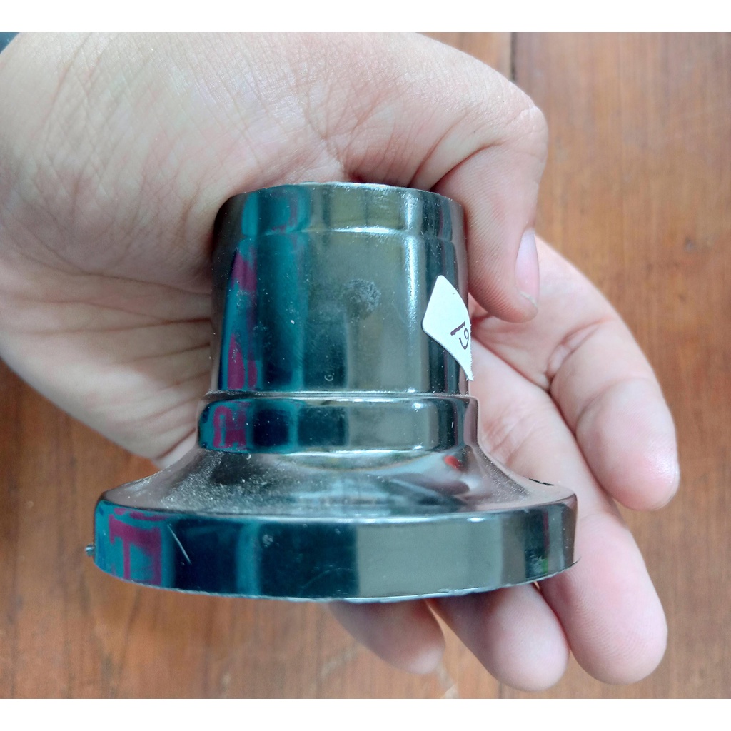 PITINGAN UNTUK LAMPU TEMPEL MERK BROCO