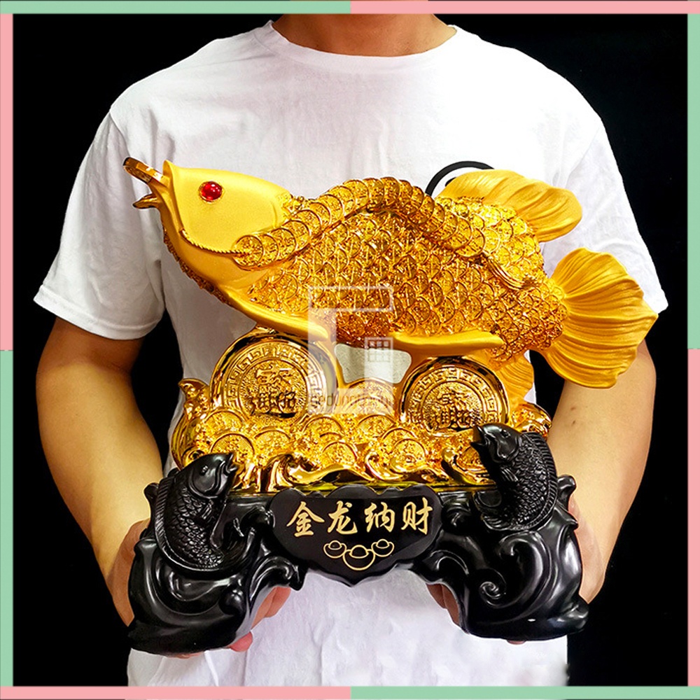 Patung Pajangan Hiasan Ikan Arwana Arowana Golden Silver Red Supered Gold Albino Hb Pino Jardini Jardin Crossback Bluebase Mata Merah Kado Hadiah Fengshui Fengsui Feng Shui Hoki Rejeki Keberuntungan Kemakmuran Gigit Uang Coin Koin Emas Resin Baby Jumbo XL