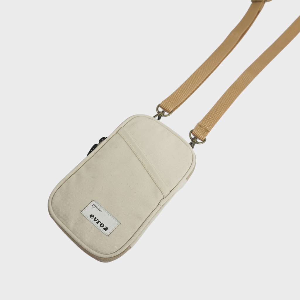 Evroa Polka Sling Phone - Broken White