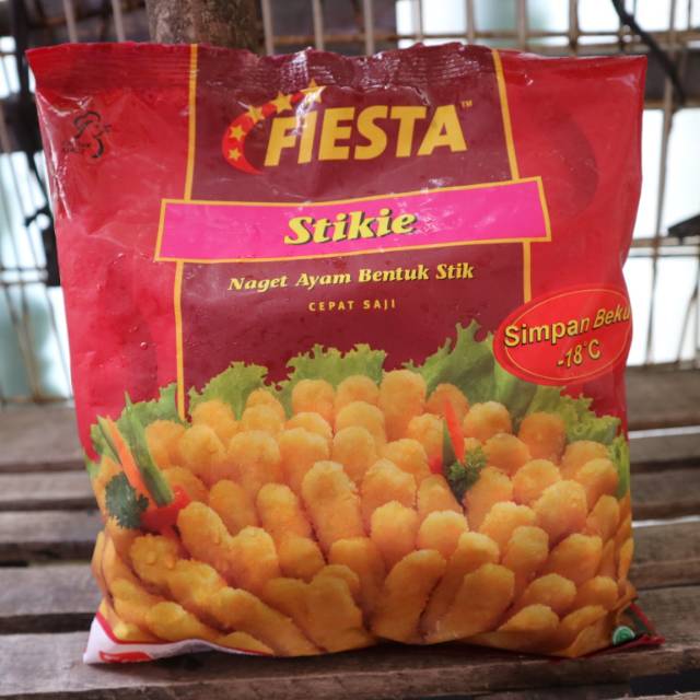 Fiesta Stikie 500 gr / nugget ayam bentuk stik | Shopee ...