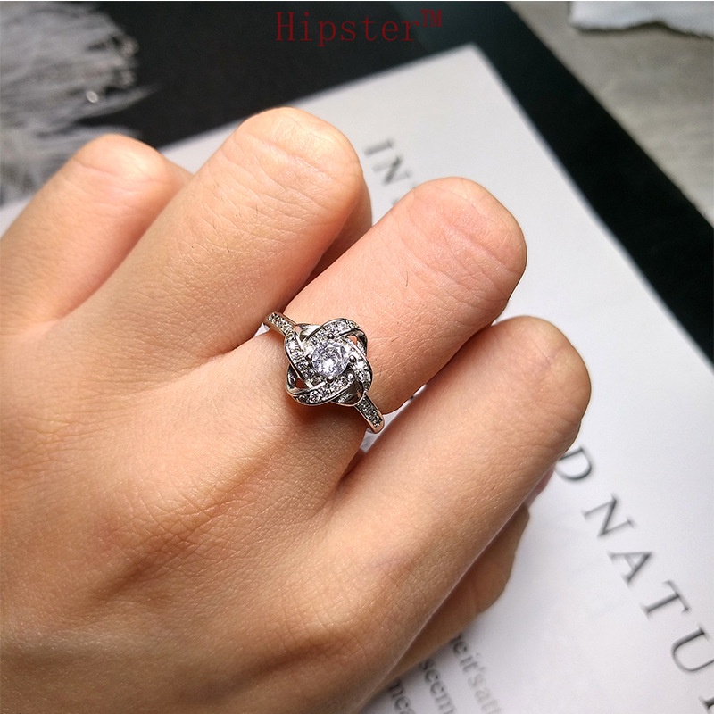 Korean Style Simple Fashion Diamond Rotating Lucky Four-Leaf Clover Ring