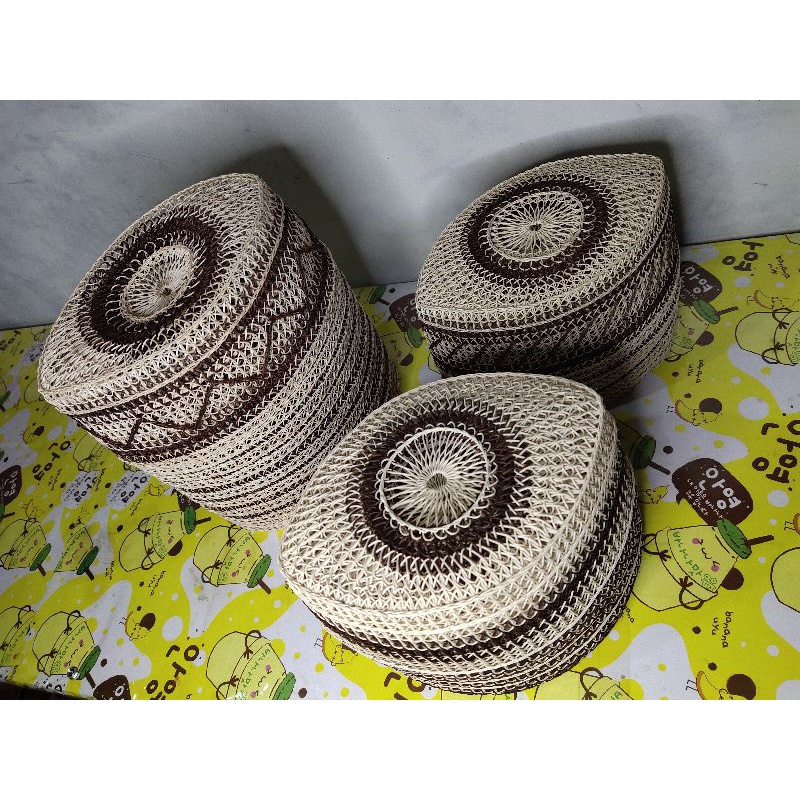 Peci Kopiah Rotan Khas Kalimantan