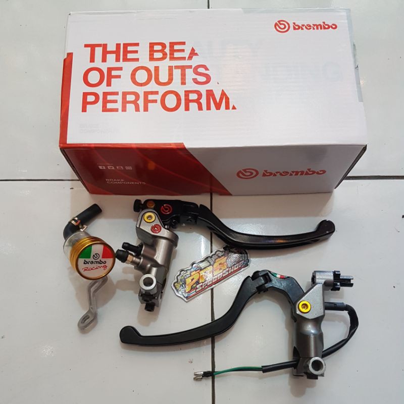 master rem kanan kiri izumi kopling rem brembo plus dudukan spion brembonya ya hitam grey
