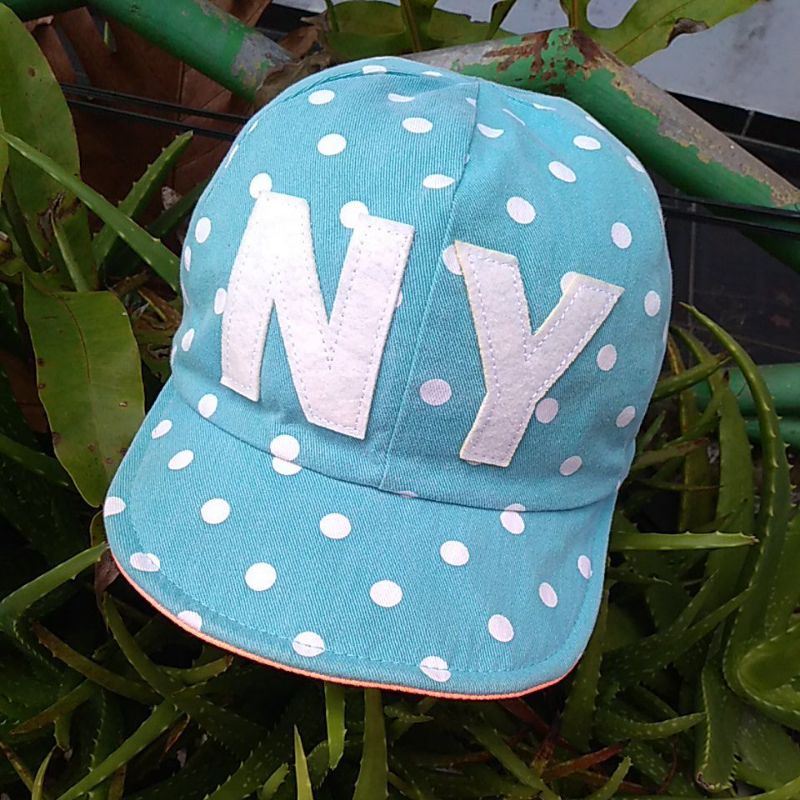 TOPI GOWES VISOR PENDEK NY SECOND