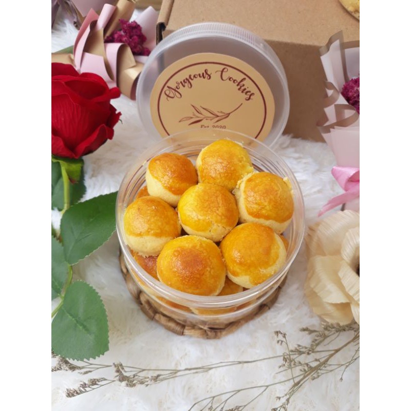 

Kue Nastar / Kue Lebaran