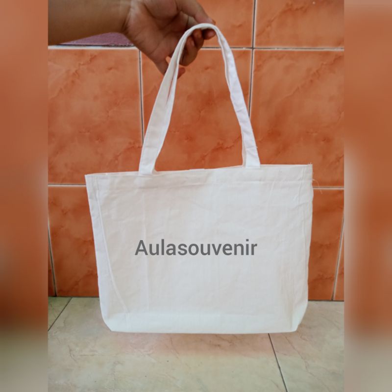 

goodiebag POLOS (bisa Custom size )