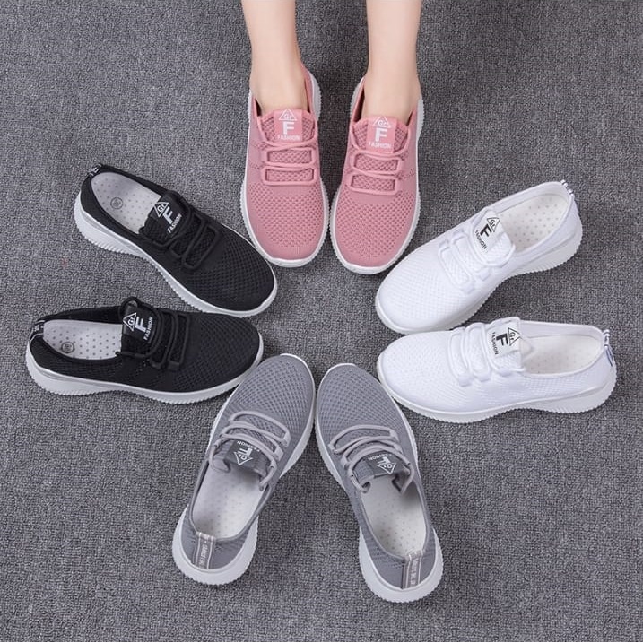 Favorite &quot;FREE BOX&quot; Sepatu Olahraga Wanita Sepatu Running Sepatu Sneakers Wanita Bertali Running Shoes Korea 9131