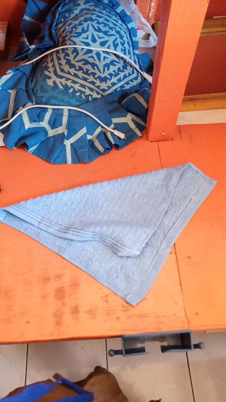 Sapu Tangan Handuk Kintakun Hand Towel Uk 28x28 Cm