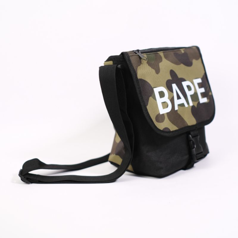 BAPE  2020  Autumn/Winter SLINGBAG