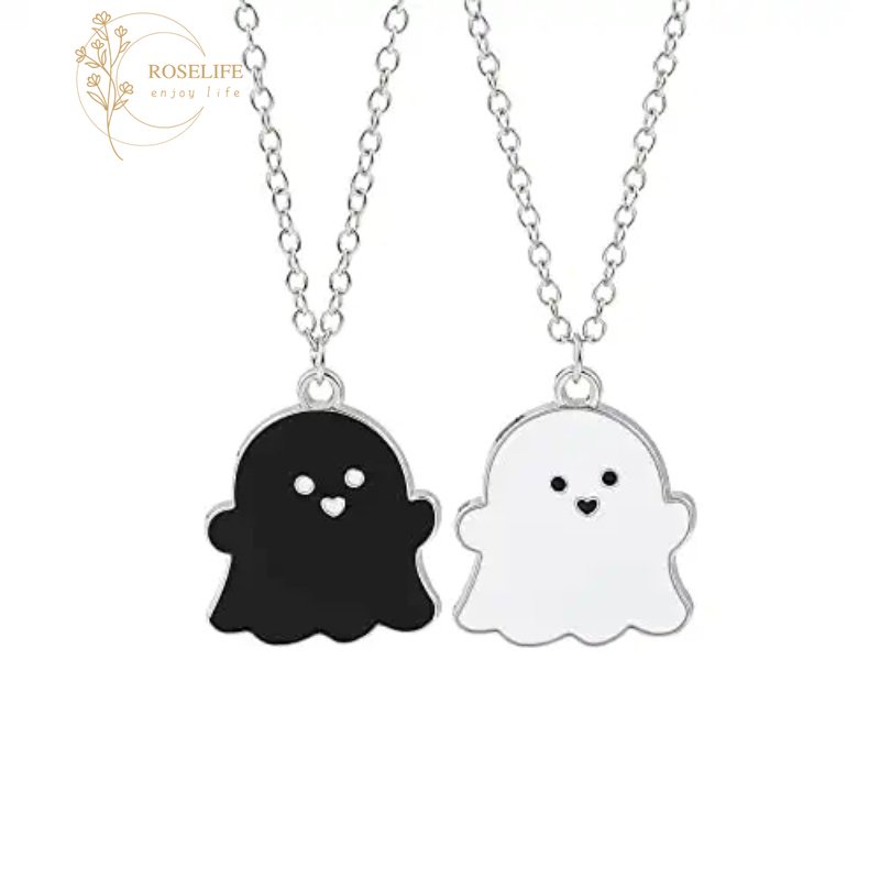 Roselife Kalung Rantai Panjang Liontin Hantu Hitam / Putih Untuk Pria / Wanita / Pasangan / Halloween