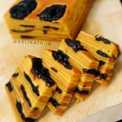 

Lapis Legit Premium PRUNES FULL BUTTER Tanpa Terigu (GLUTEN FREE) - Full 20x20