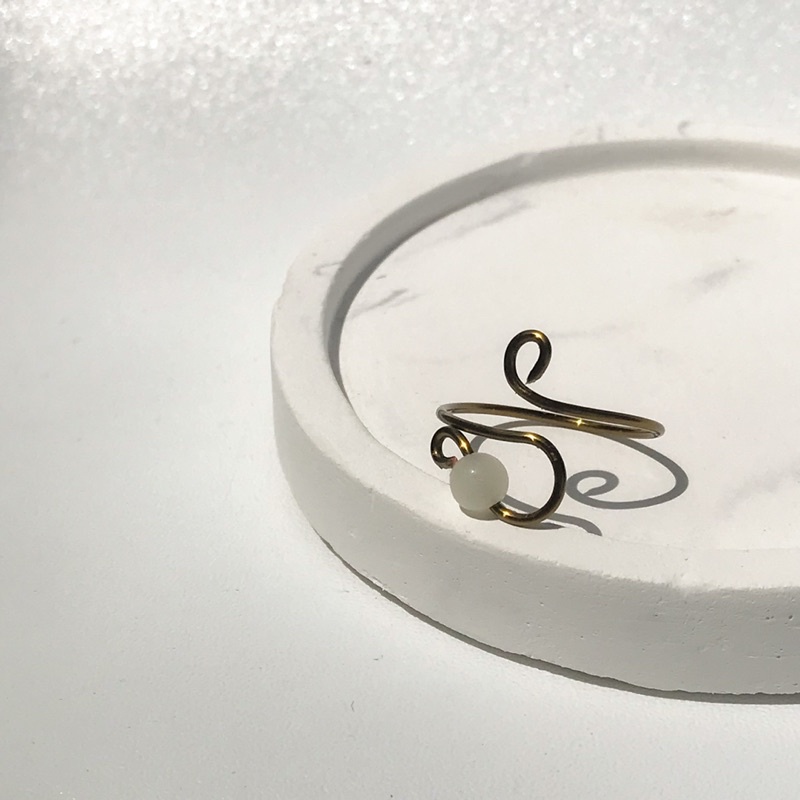 Velerie wire rings stone adjustable