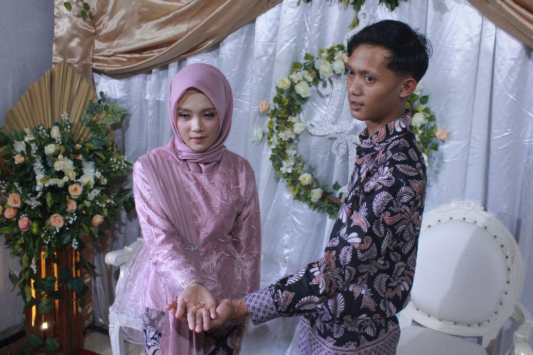 Maura Couple - Sania Ruffle Batik Couple Ori Ndoro Jowi Dnt Garansi Termurah Shopee - Batik Couple