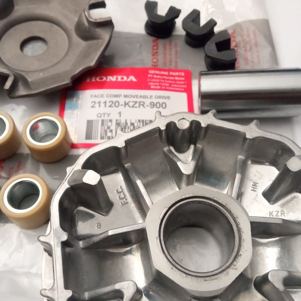 Rumah Roller Set Assy Honda Vario 125 Fi Techno Lama KZR