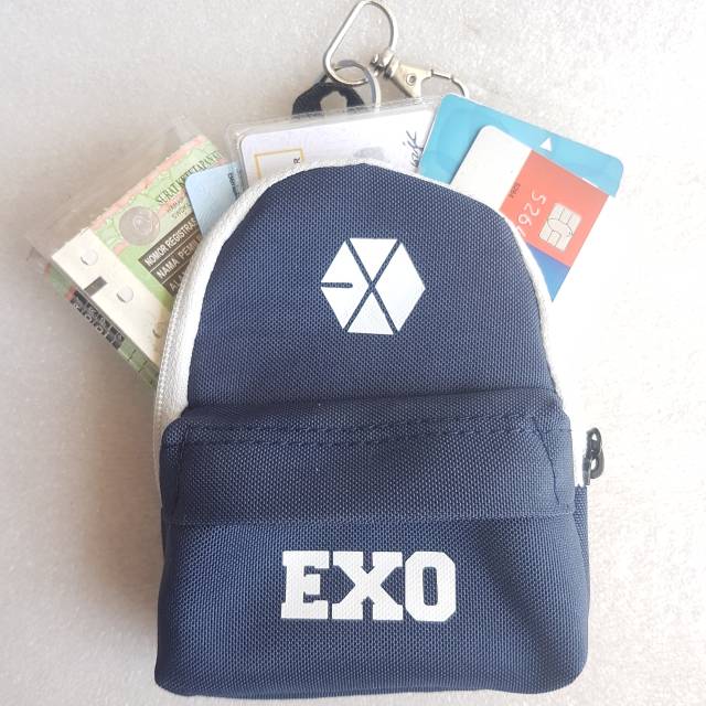 Gantungan kunci Exo Keychain tas ransel miniatur exo planet keyring